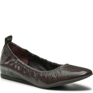 Vince Camuto Velenndi Leather Slip On Flats Root Beer Size 5💞